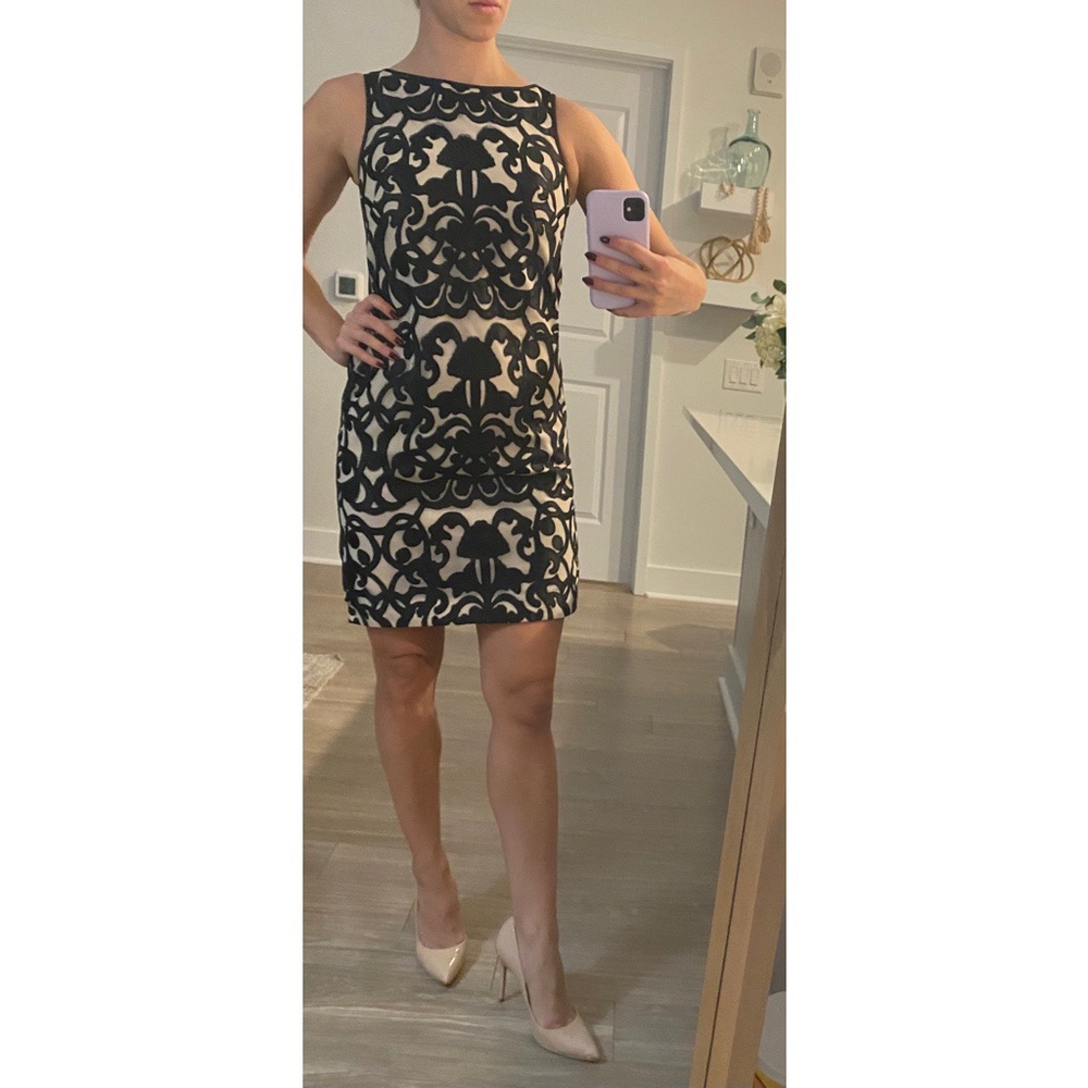 Vince Camuto Dress